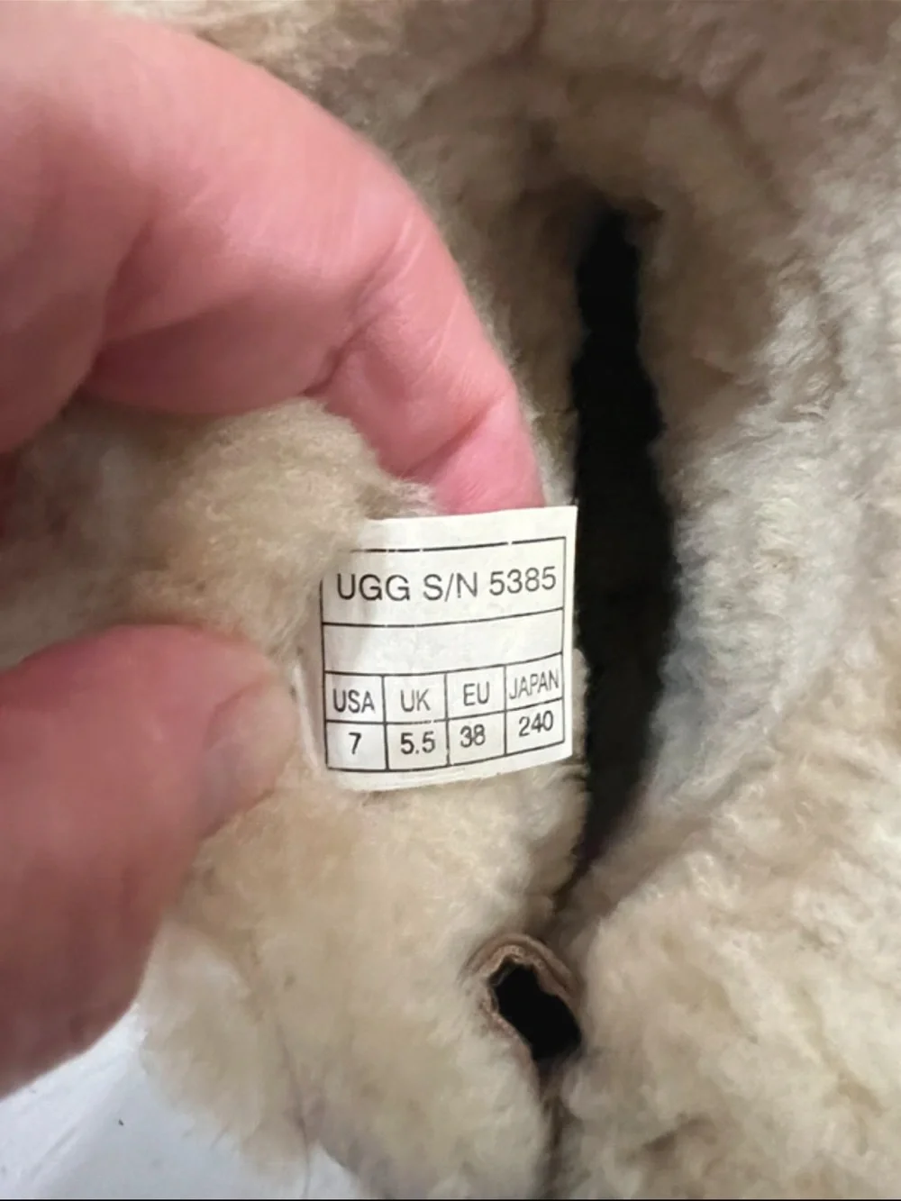 UGG Australia Winter Insulated Sheepskin Shearling Leather Lug Sole Snow Boots